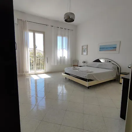 Holiday home Casa Tanna *